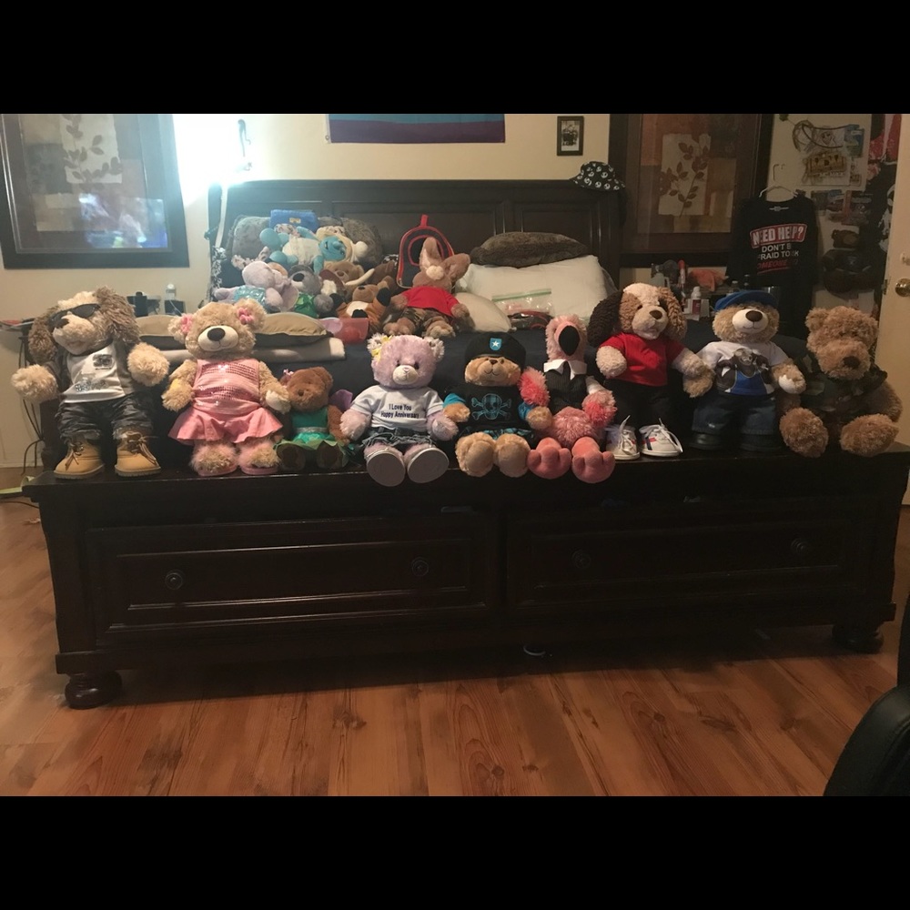 BUILD A BEAR